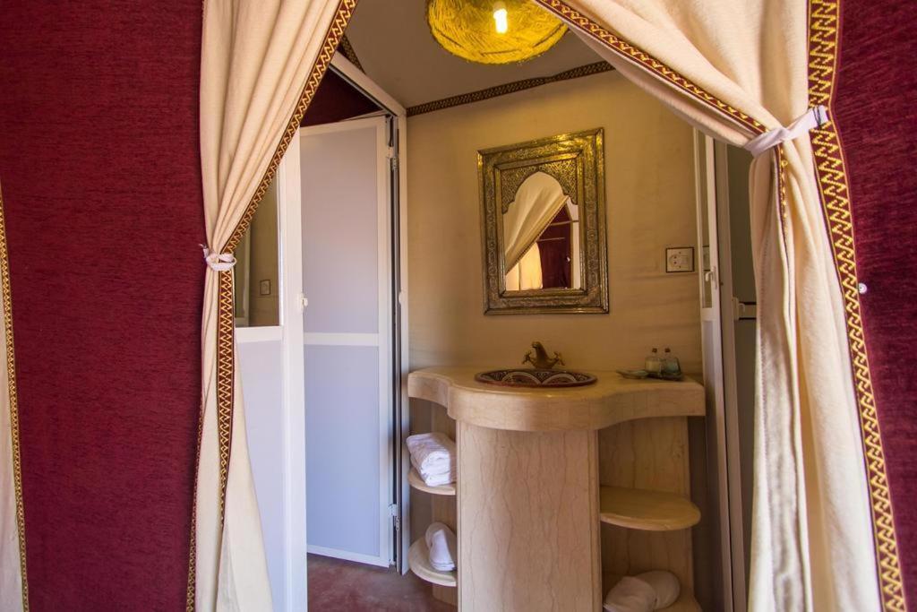 Sand Rose Luxury Camp Мерзуга Экстерьер фото